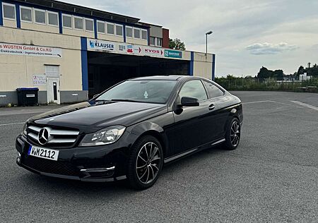 Mercedes-Benz C 200 Coupe 7G-TRONIC Edition AMG Line