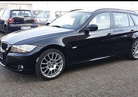 BMW 320i 320