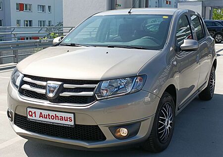 Dacia Sandero Laureate KLIMA/NAVI/PDC/RENTNERFAHRZEUG/ALLWETTER