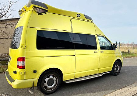VW T5 Volkswagen Ambulanzmobile