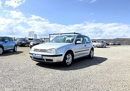 VW Golf Volkswagen 1.4L *1. HAND *Guter Zustand* TÜV bis 07. 2026