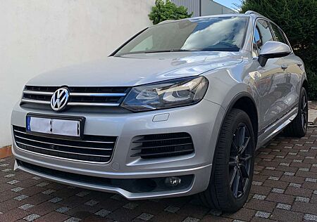 VW Touareg Volkswagen 4.2 V8 TDI DPF Automatik Exclusive