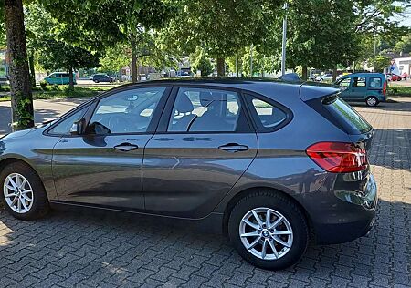 BMW 220i 220 Active Tourer Aut. Advantage
