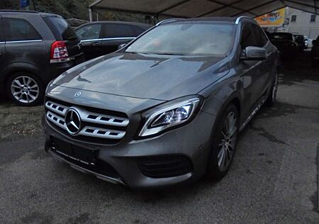 Mercedes-Benz GLA 250 4Matic AMG Line AMG Styling Pano Ahk WR