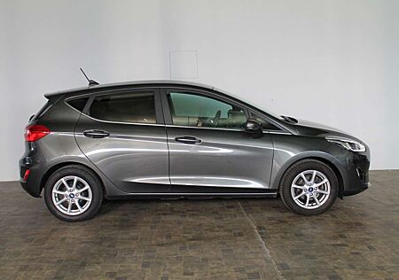Ford Fiesta Titanium, 4-türig, Winterpaket, LED