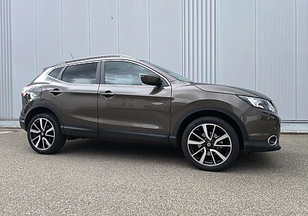 Nissan Qashqai gebraucht kaufen Nissan Qashqai 1.6 DIG-T TEKNA