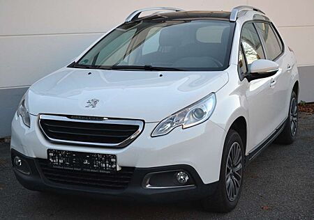 Peugeot 2008 Active PureTech 82PS*NAVI*PANORAMA*TOP*