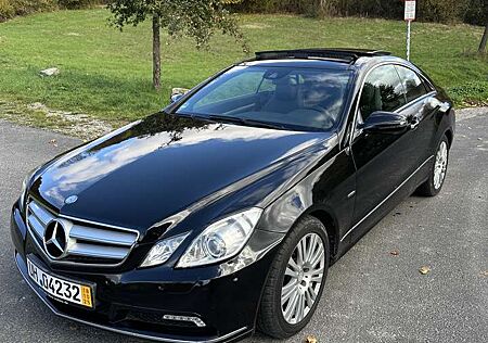 Mercedes-Benz E 350 CGI BlueEfficiency (207.357) Avantgarde