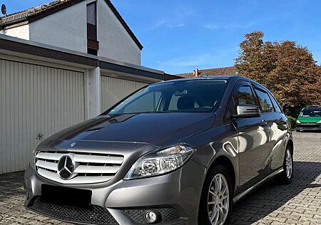 Mercedes-Benz B 180 (246.242)