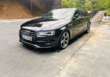 Audi A4 Avant 2.0 TDI DPF quattro S tronic line Sportpaket