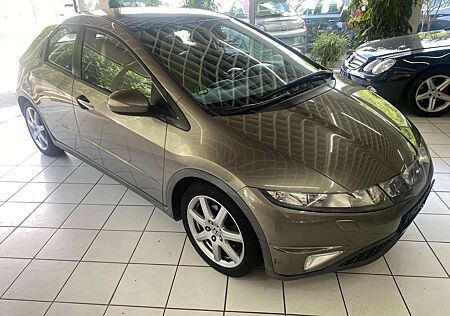 Honda Civic 1.8i-VTEC Comfort