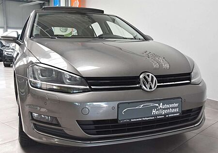 VW Golf Volkswagen VII Lim Highline BMT Xenon-LED Panorama PDC