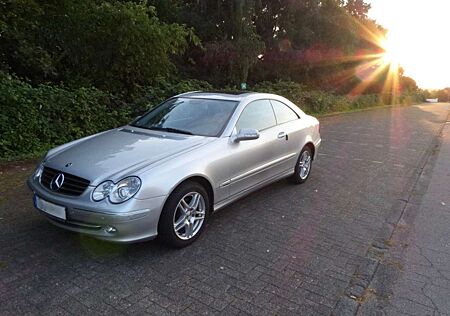 Mercedes-Benz CLK 200 CLK Coupe 200 Kompressor Avantgarde