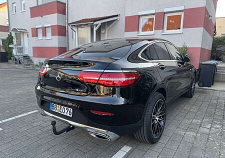 Mercedes-Benz GLC 250 4Matic 9G-TRONIC AMG Line