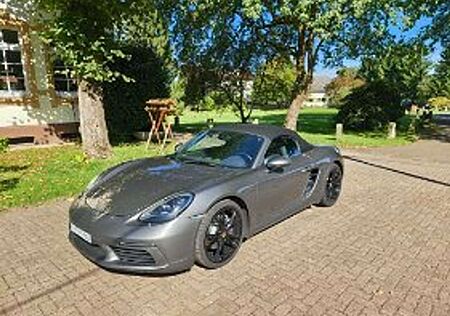 Porsche Boxster 718 (Roadster)