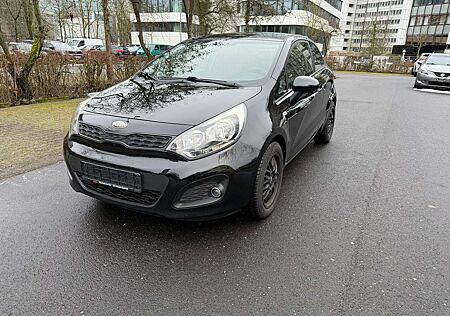 Kia Rio Dream Team