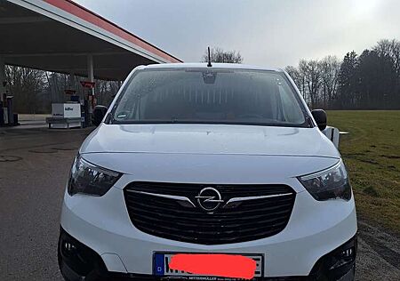 Opel Combo-e Cargo (50-kWh) Selection