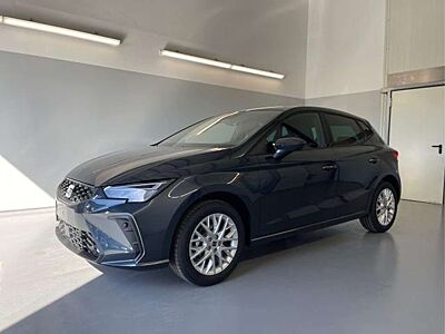 SEAT Ibiza Facelift Style 80PS Voll-LED+Kessy+PDC+Alarm+Sitzh
