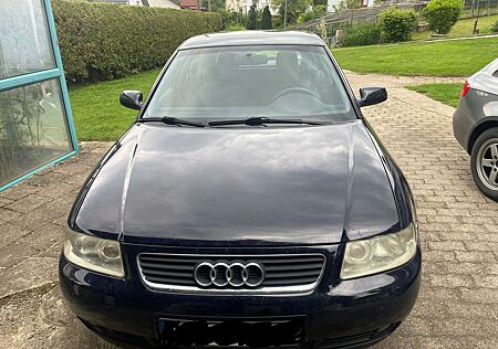 Audi A3 1.6 Attraction