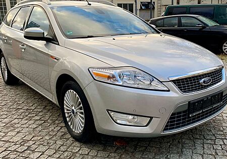 Ford Mondeo Turnier 2.0 Titanium*1.HAND*Klimaaut.*Sitzhzg*PDC*