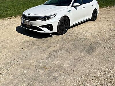 Kia Optima Spirit Hybrid (PHEV)