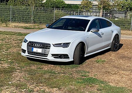 Audi S7