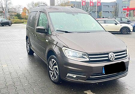 VW Caddy Volkswagen 2.0 TDI DSG 4MOTION Alltrack
