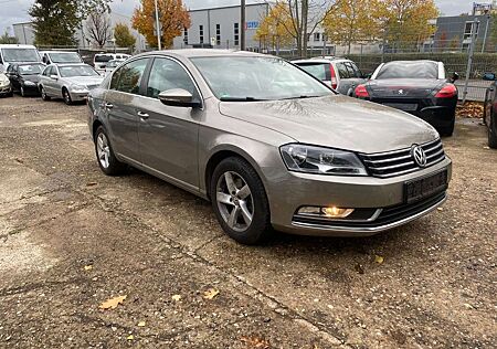 VW Passat gebraucht kaufen VW Passat Volkswagen 1.Hand, Scheckheft