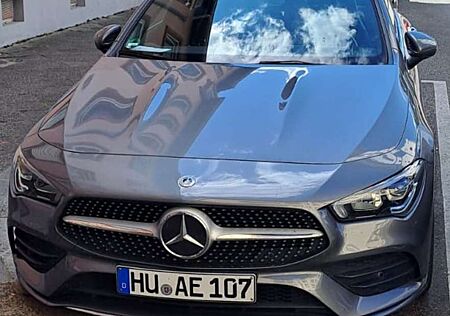 Mercedes-Benz CLA 200 d 8G-DCT AMG Line