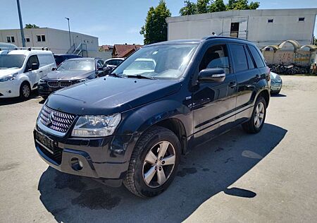 Suzuki Grand Vitara 1.9 DDIS X 30+LEDER+NAVI+SHZ+S.DACH