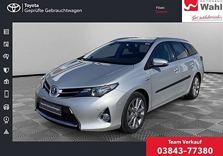 Toyota Auris Touring Sports 1.8 Hybrid Life+