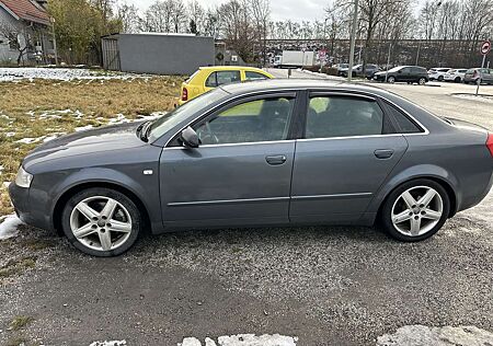 Audi A4 B6 ,2,5V6