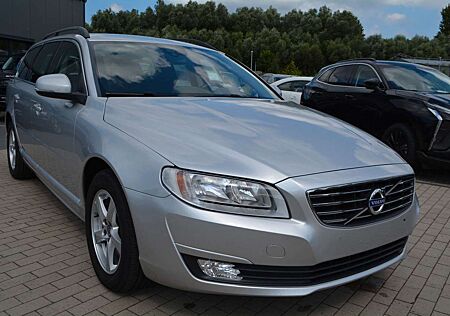 Volvo V70 Kombi Kinetic-HU+Service neu-Garantie incl.