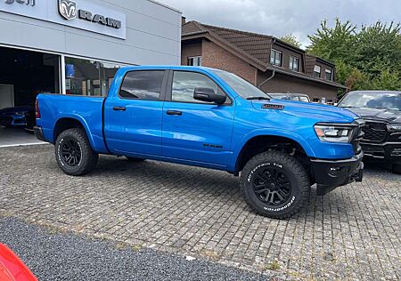 Dodge RAM 1500 BUILT to SERVE*12"Navi*Umbau*