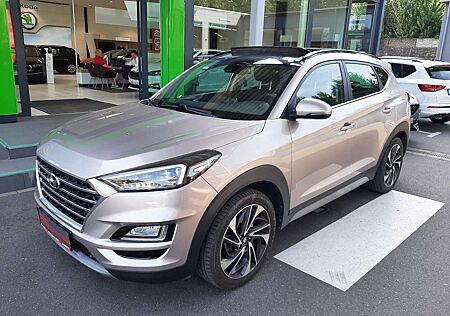 Hyundai Tucson Style 2WD *Panoramaschiebedach*