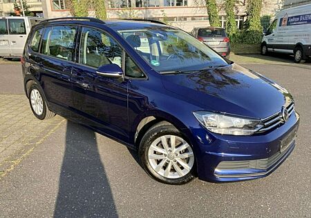 VW Touran Volkswagen 2.0TDI SCR Navi BMT 7Sitze SR+WR GARANTIE