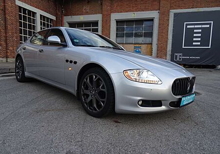 Maserati Quattroporte Automatic 4,2 V 8 Facelift