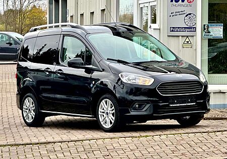 Ford Tourneo Courier Titanium.Kamera,Alu,PDC