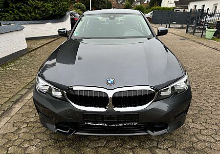 BMW 320 d SPORT LINE LIVE COCKPIT NAVI LEDER H+K LED