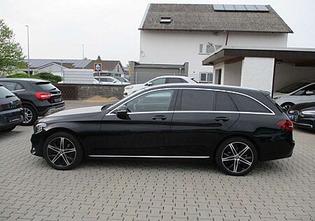 Mercedes-Benz C 300 de T NAVI KAMERA SITZH MULTIBEAM TEMPO PDC