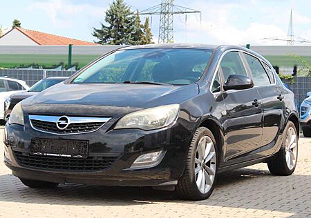 Opel Astra J 1.4 Lim. 5-trg. Sport Navi Sportsitze