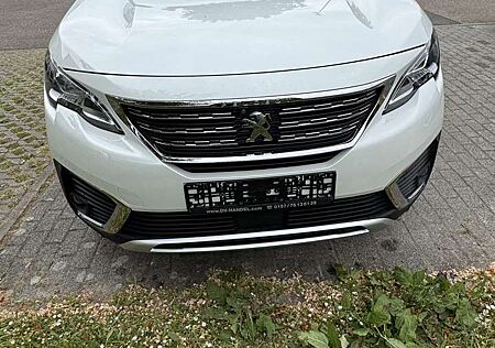 Peugeot 5008 PureTech 130 EAT8 Stop & Start Allure