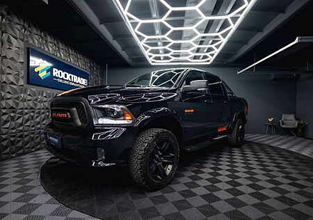 Dodge RAM 5.7 V8 HEMI 4x4 OFFROAD Harley Davidson LED