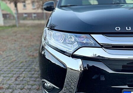 Mitsubishi Outlander 2.2 DI-D 4WD Aut. Top