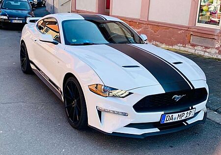 Ford Mustang 2.3 Eco Boost Aut.