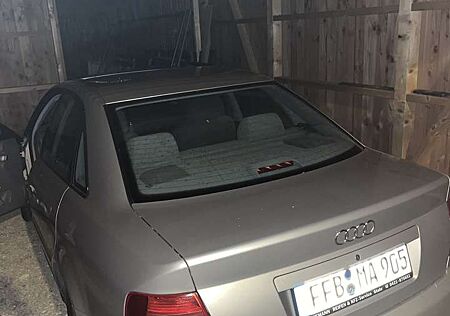 Audi A4 1.6
