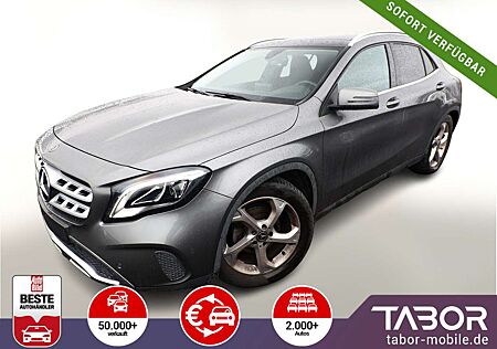 Mercedes-Benz GLA 180 180 Urban Pano Nav LED eHk ParkAs LaneAs 18Z