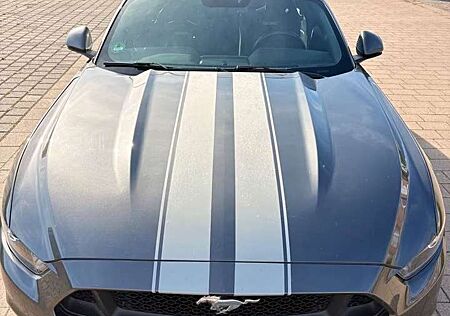 Ford Mustang GT 5.0 Ti-VCT V8 Automatik