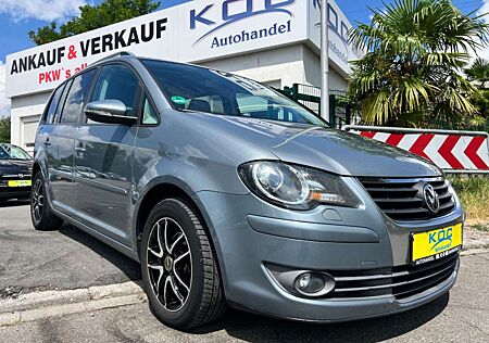 VW Touran Volkswagen Freestyle / 8-Fach Bereift