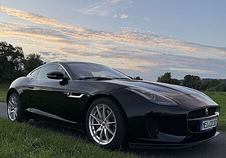 Jaguar F-Type Coupé 2.0 Aut. Kam., Sport-AGA, 8-fach, Schutzbr.